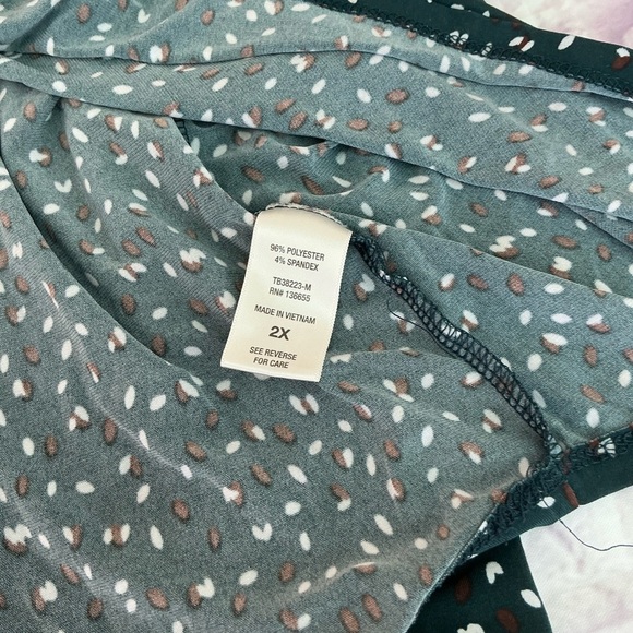 Beacon Teal and White Patterned Blouse - Picture 10 of 10